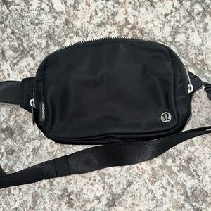 Lululemon belt bag